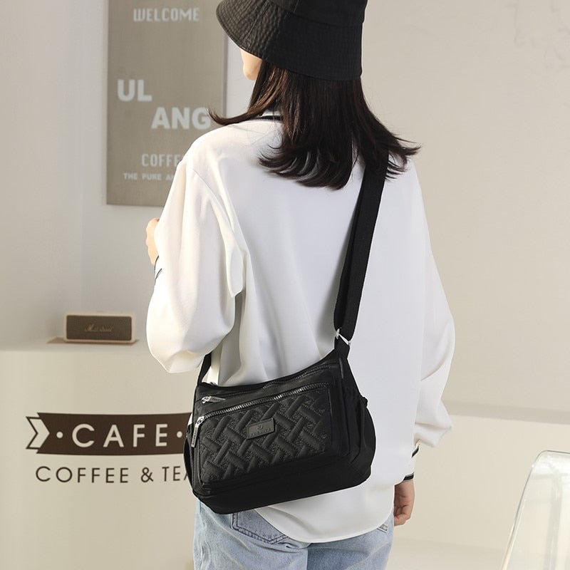 Elegantra™ Klassische Luxus-Schultertasche