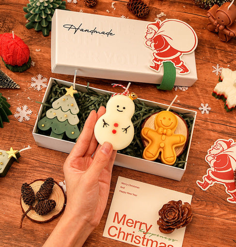 FestiveGlow – Weihnachtsduft-Kerzen-Set im Geschenkbox