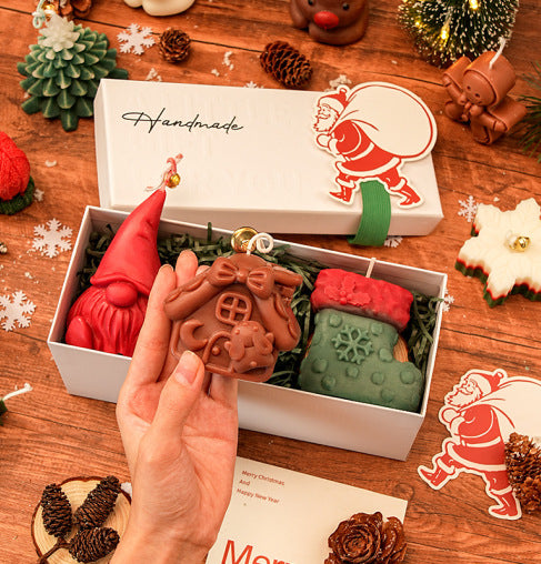 FestiveGlow – Weihnachtsduft-Kerzen-Set im Geschenkbox