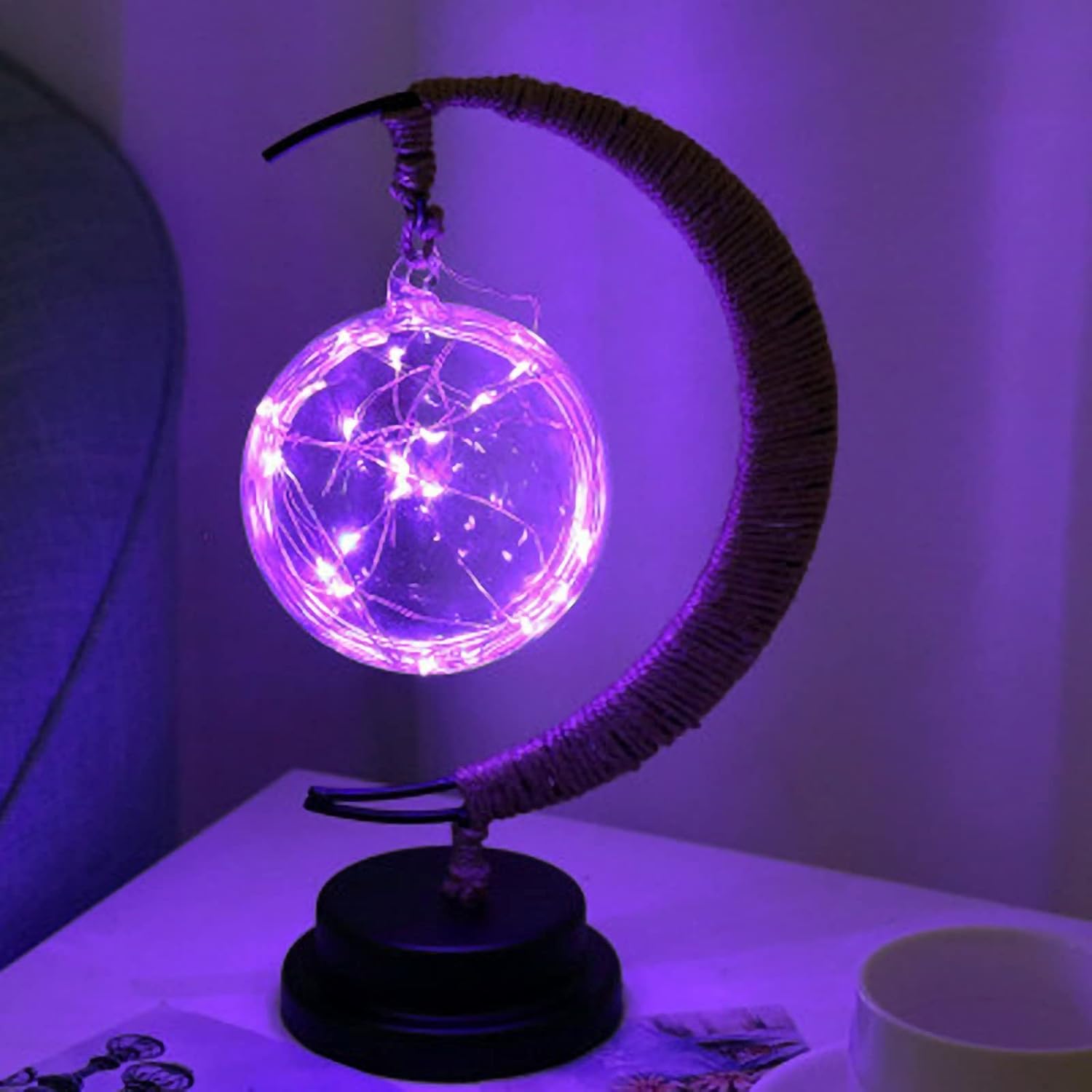 LumiGlow – Verzauberte Mondlampe