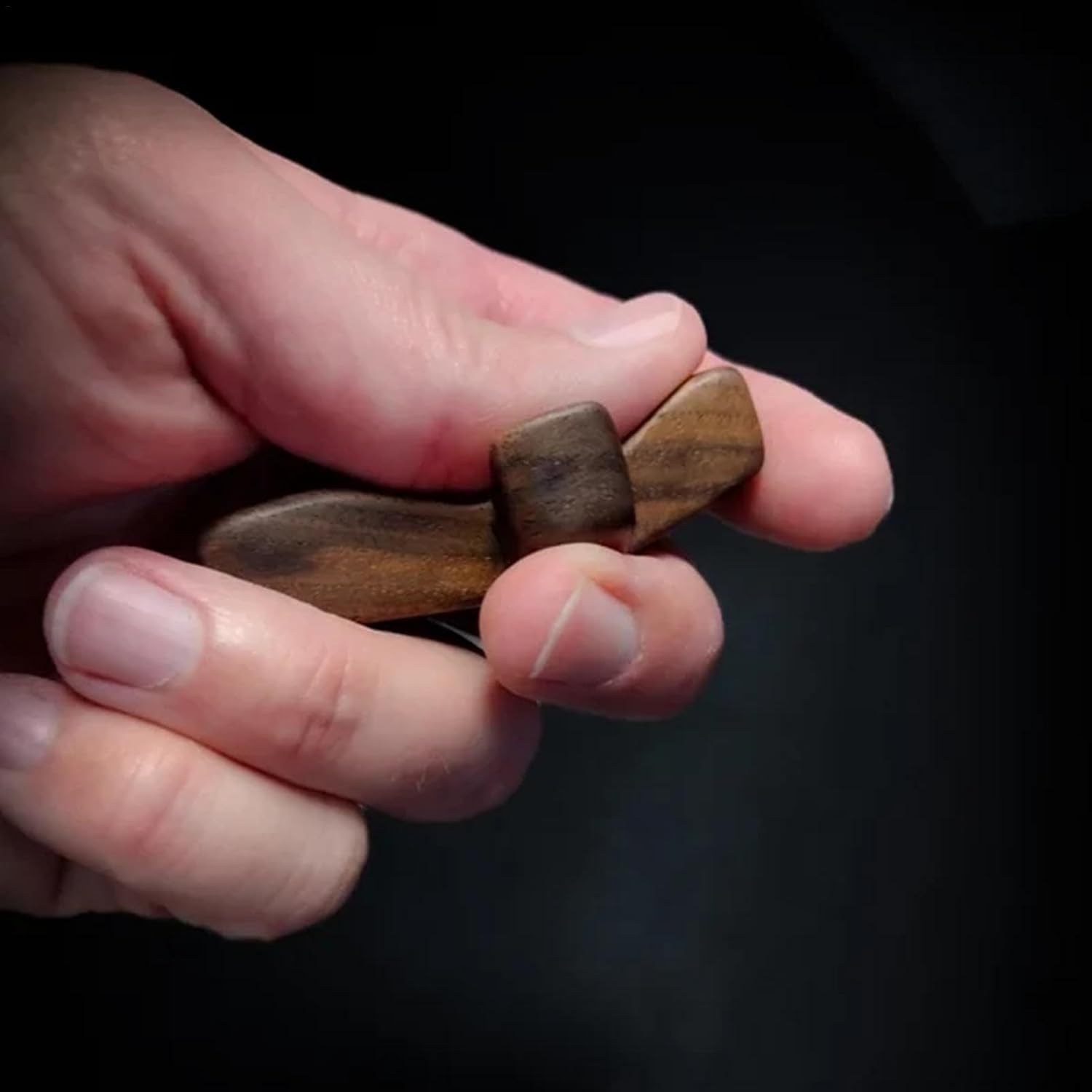 Geschnitzte Holzkreuze, handgefertigte Holzkreuze für die Liebe, zum Halten der Hand, Anti-Stress