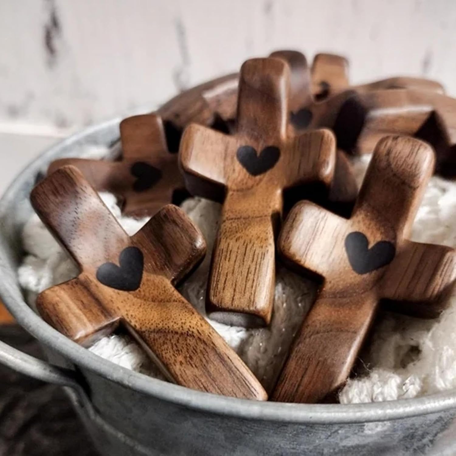 Geschnitzte Holzkreuze, handgefertigte Holzkreuze für die Liebe, zum Halten der Hand, Anti-Stress