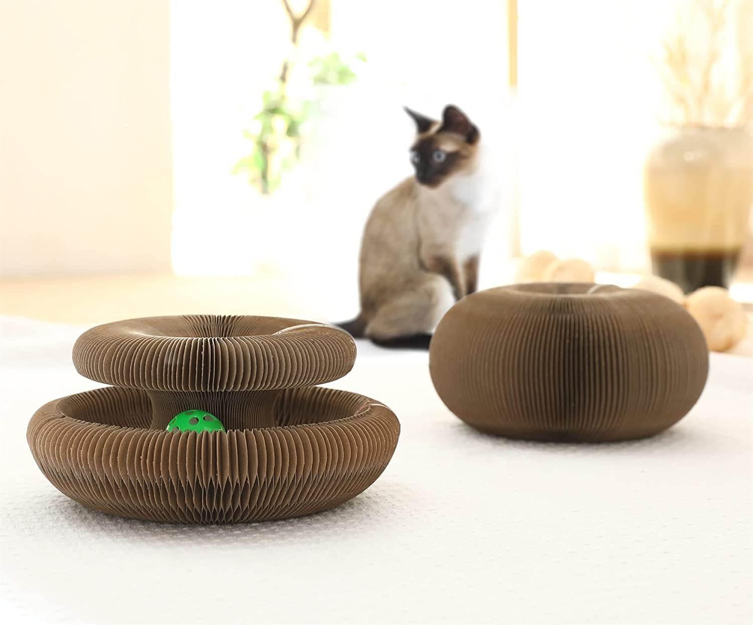 Katzenburg™ - Spielzeug aus Pappe für Katzen | 50% RABATT