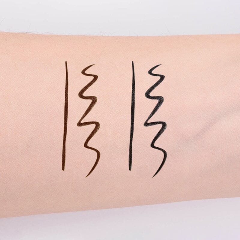 Schnell trocknender und wasserfester Eyeliner