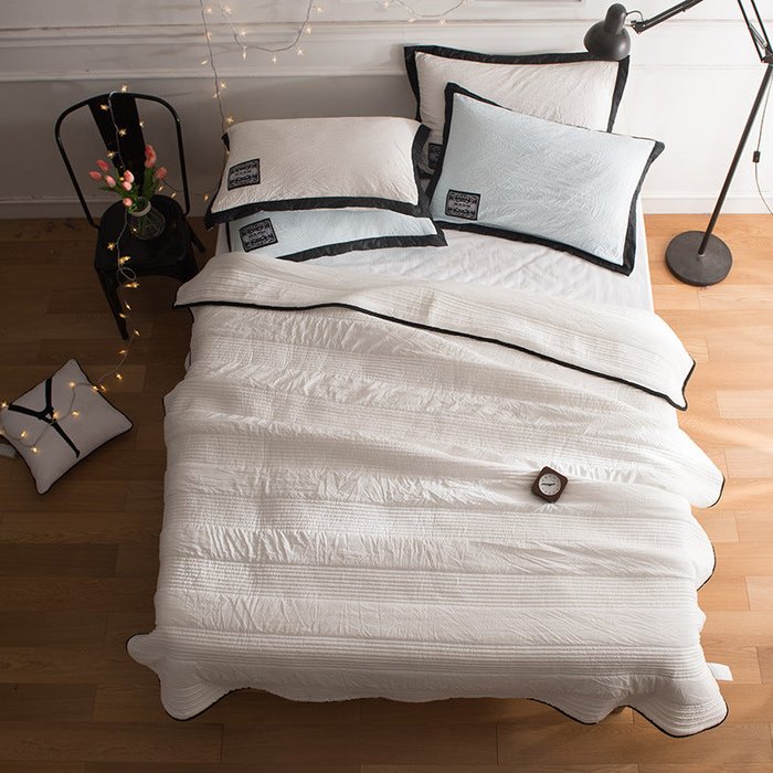 ChillNest™ Beruhigende Kühl-Decke