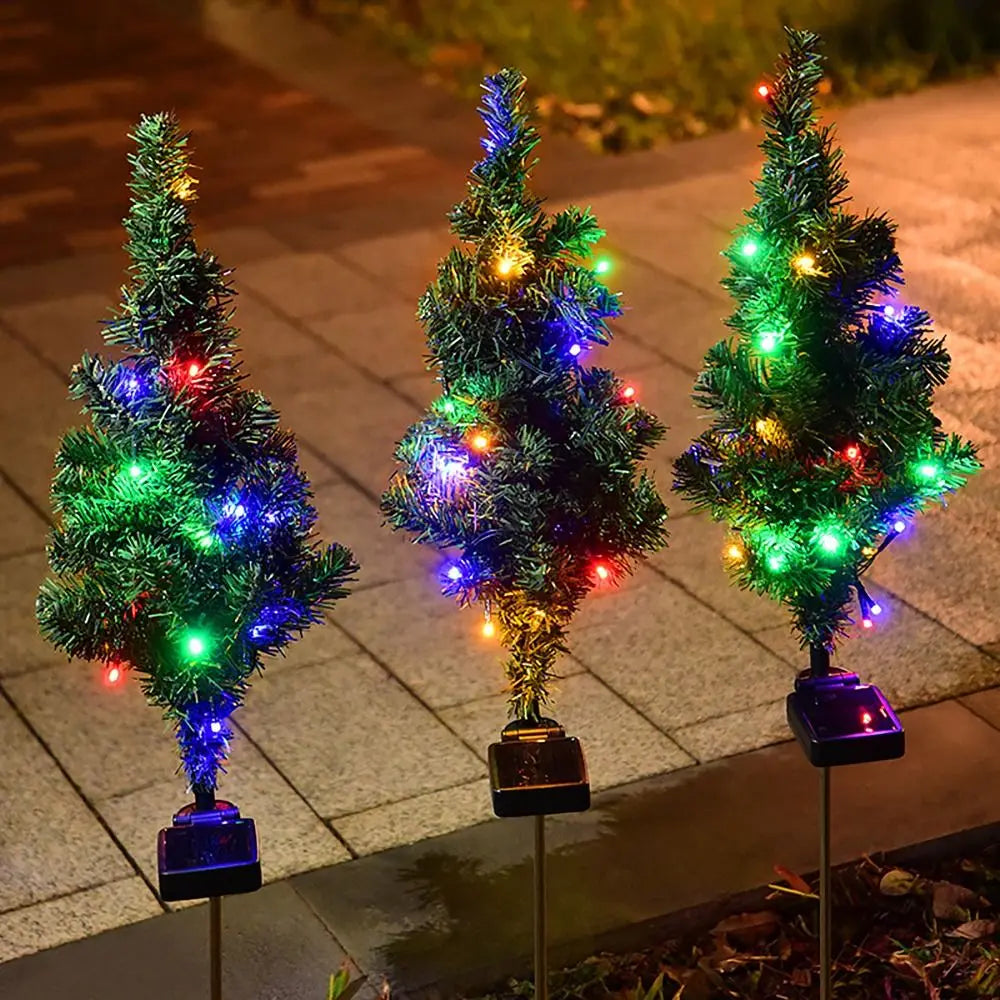 Solarbetriebene Weihnachtsbaumbeleuchtung - Perfekt für drinnen und draußen!