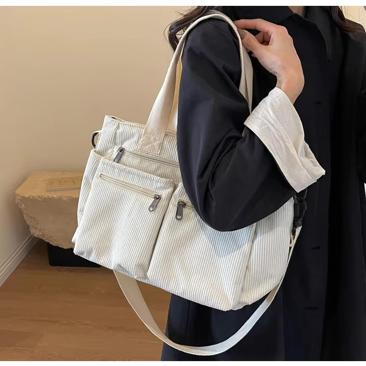 Adelina - Urban Cord-Tasche | 50% RABATT