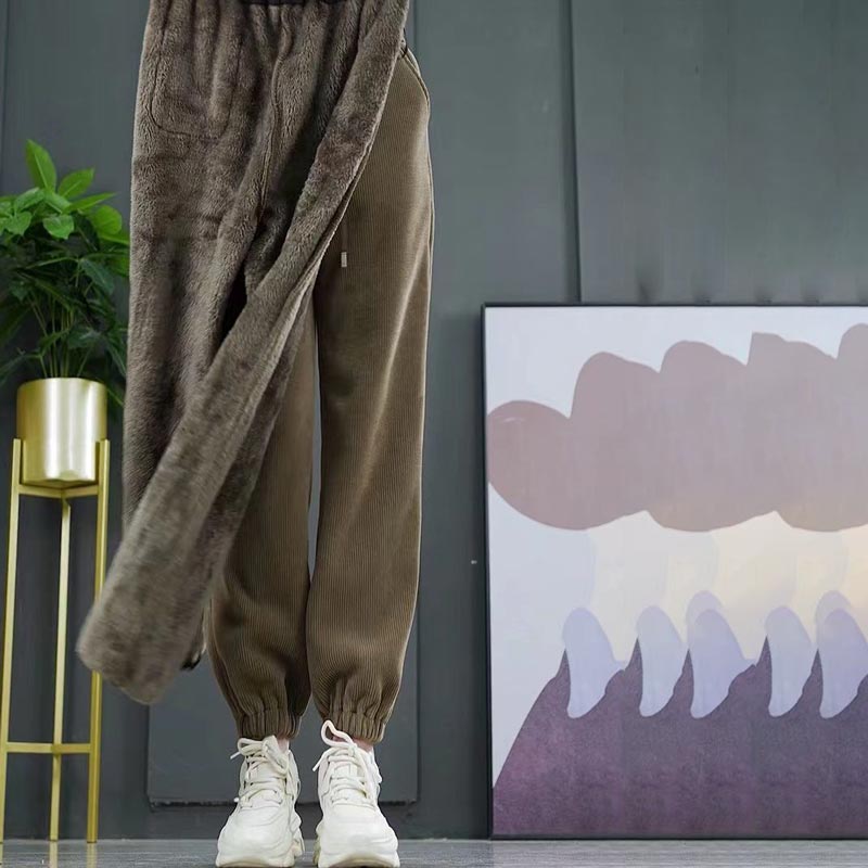 CozyCord – Damen Jogginghose aus Cord