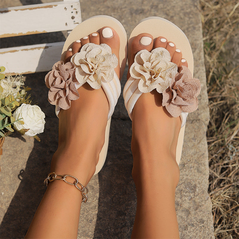 Rutschfeste Strandpantoffeln mit Blumendetails für Frauen