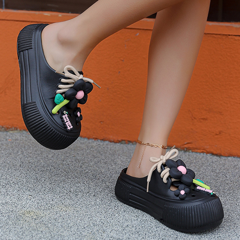 BreezeBloom™ Luftige Pantoffeln mit Blumendekor | 1+1 GRATIS