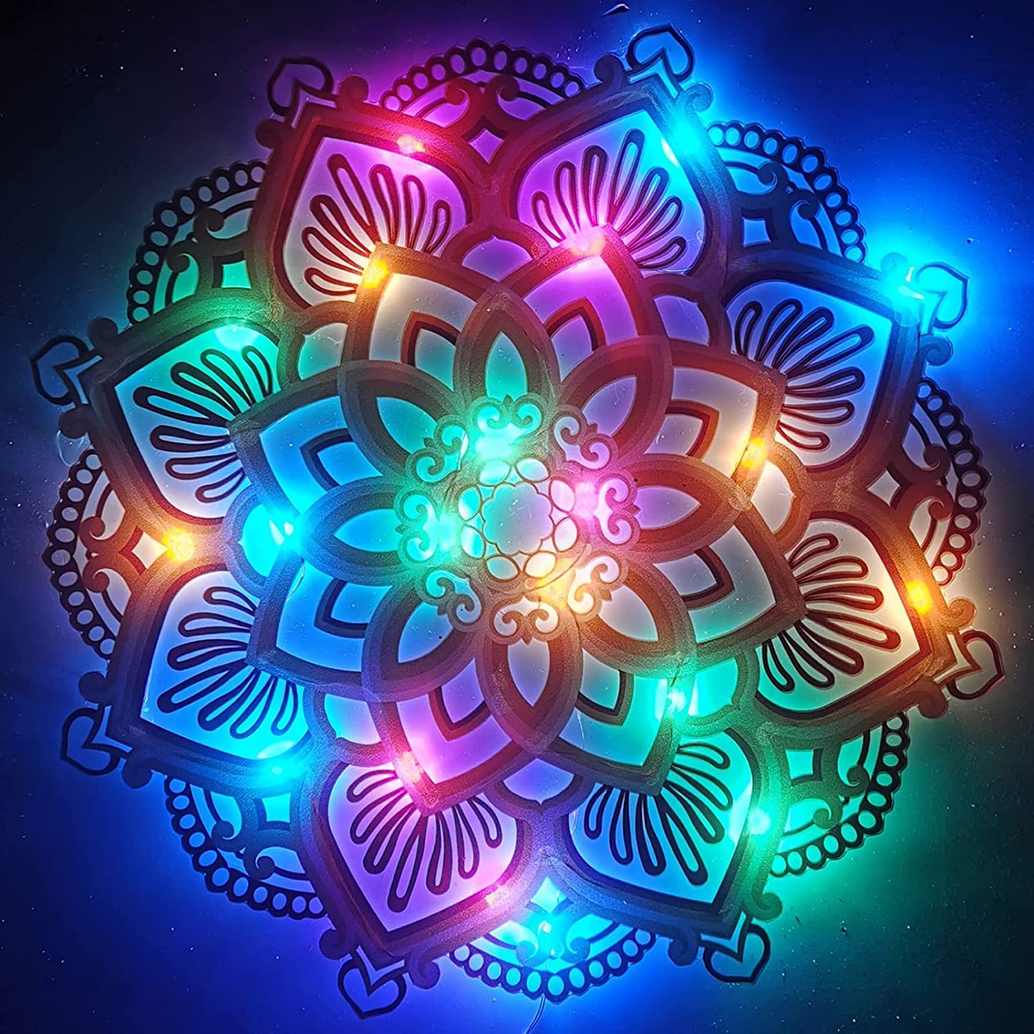Lumora – Mandala LED Wandlampe
