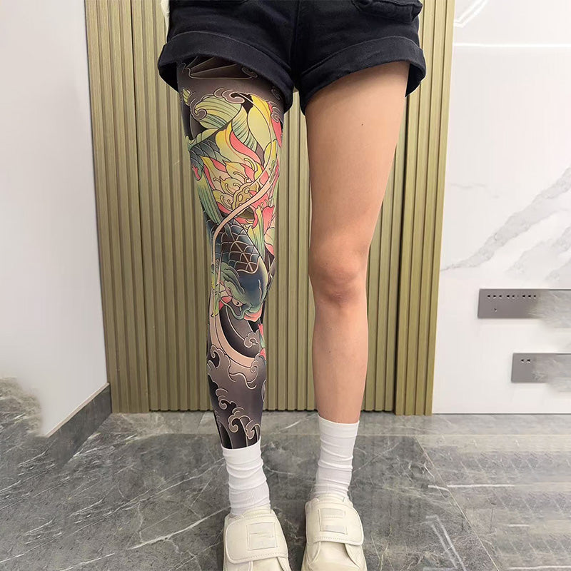 InkyLeg™ – Dehnbarer Bein-Cuff mit Tattoo-Print | 1+1 GRATIS