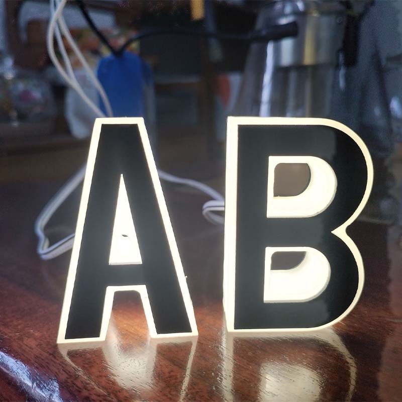 LightHome – LED Hausnummer, wasserdicht für außen | 1+1 GRATIS