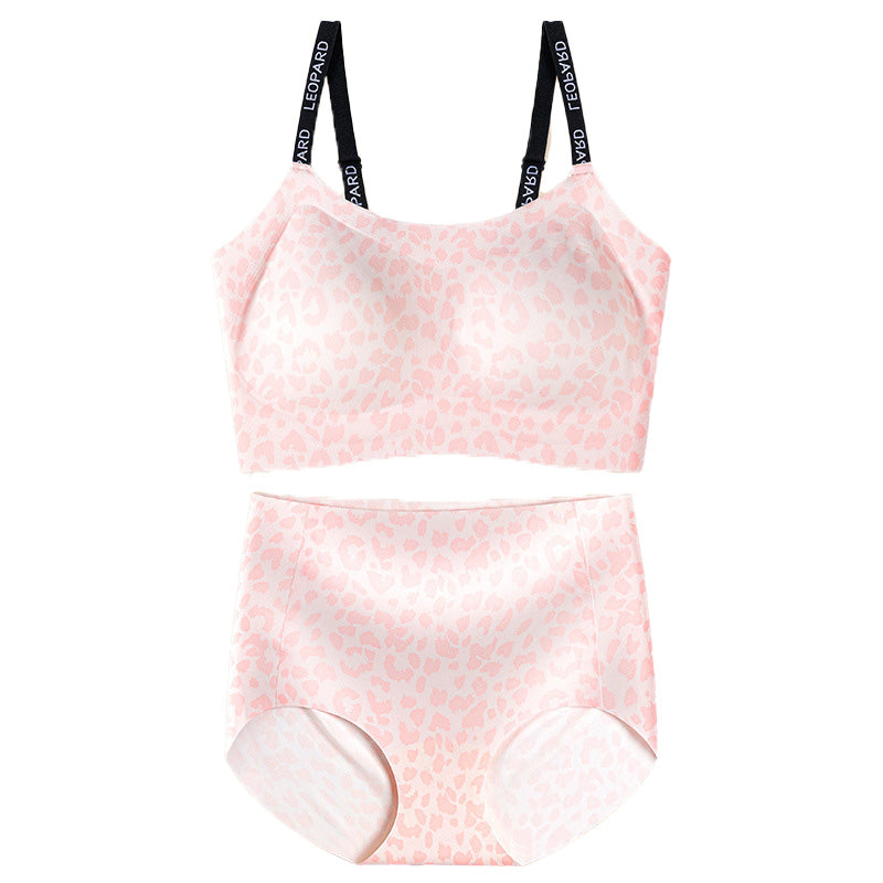 Isabella – Nahtloses Leoparden-Set