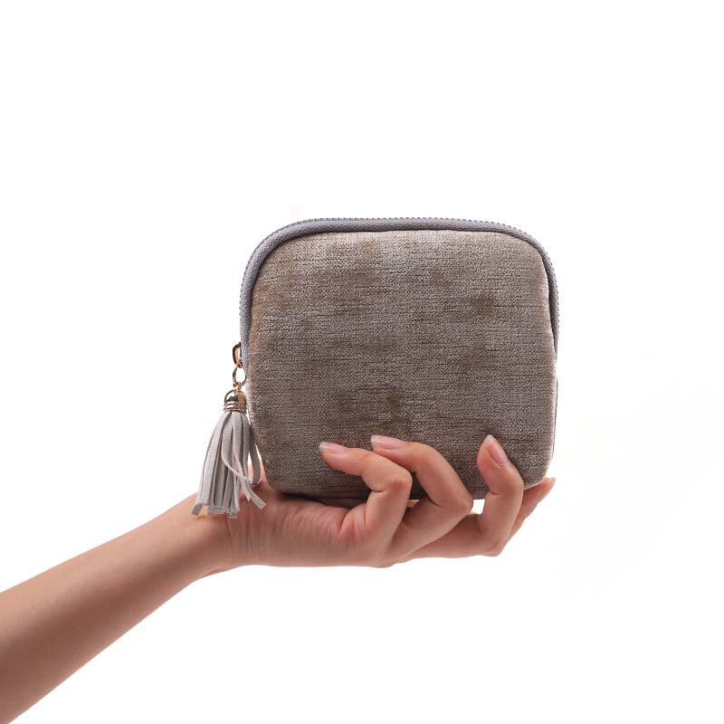 Emilia – Mini Reise-Schmucktasche | 1+1 GRATIS