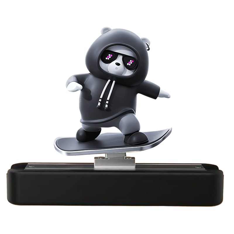 SkateBear – Lustiges Skateboard-Bär Autoornament | 1+1 GRATIS