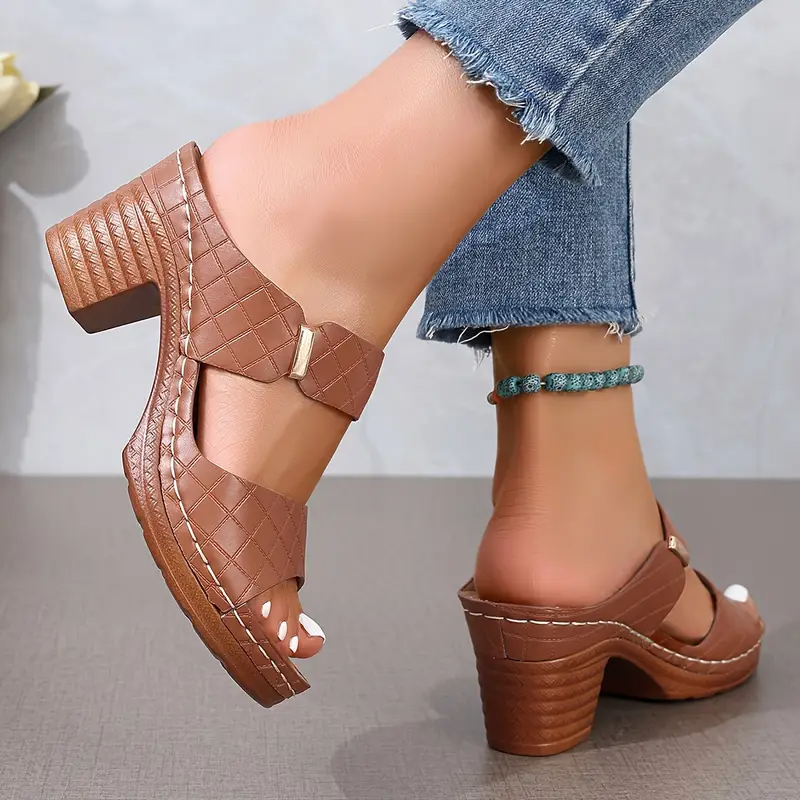 Bequeme Schlupf-Sandalen mit Absatz