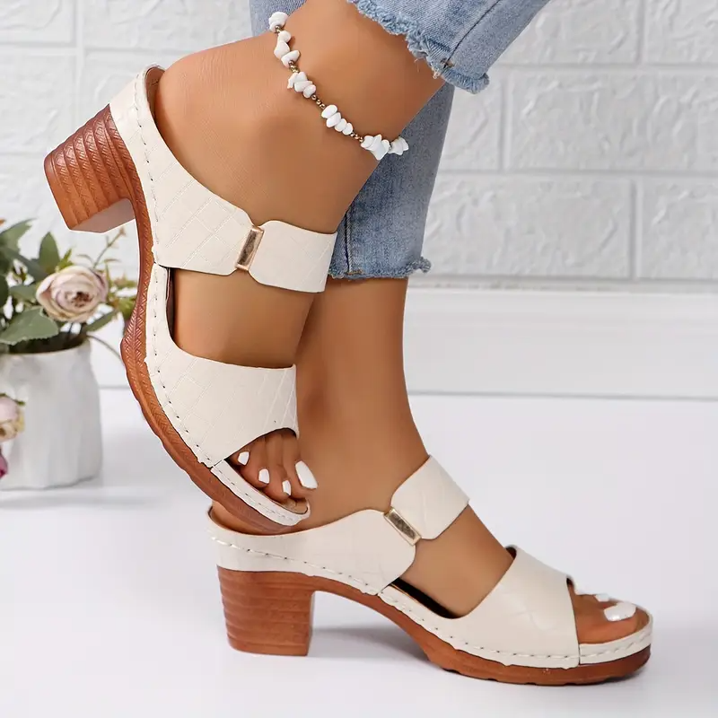 Bequeme Schlupf-Sandalen mit Absatz