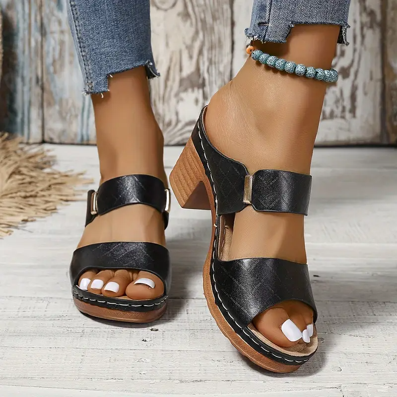Bequeme Schlupf-Sandalen mit Absatz