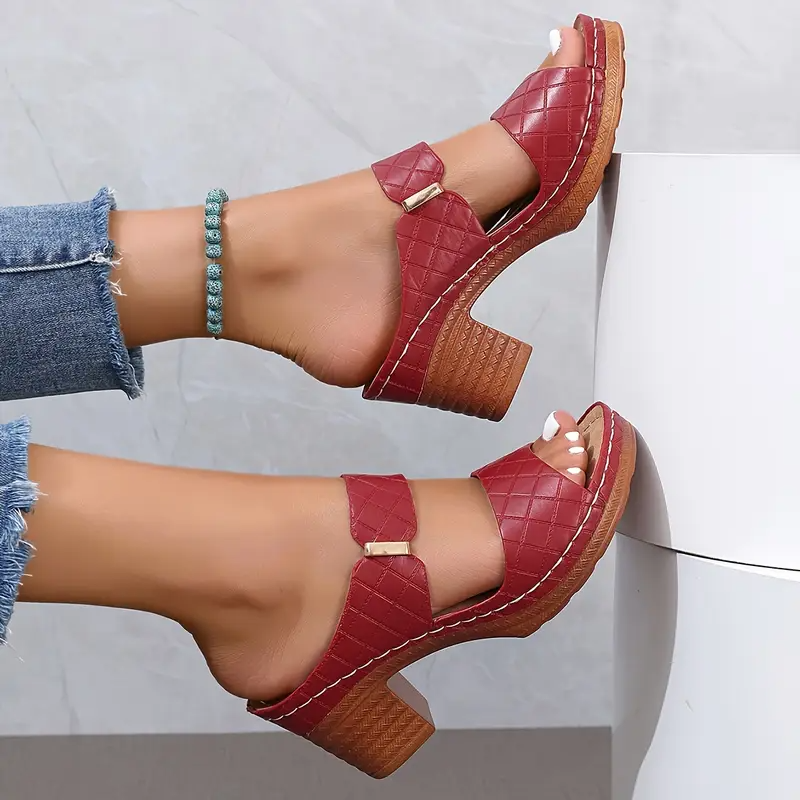 Bequeme Schlupf-Sandalen mit Absatz